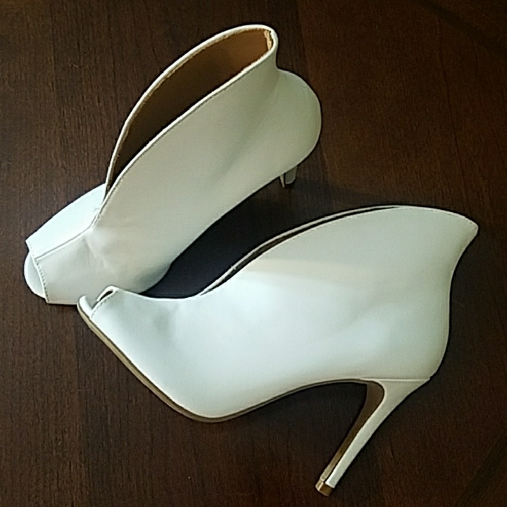 Christian Siriano Shoes
